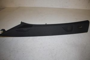 17818902 – 4M0867233PK23 – Stijl links-voor