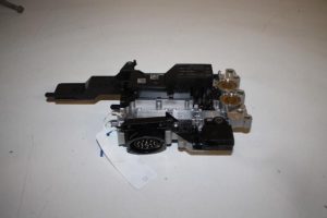17825832 – 4G1927156T – Automatic gearbox computer