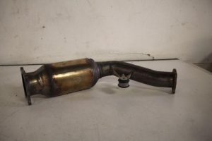 17829309 – 8K0254252K – Katalysator