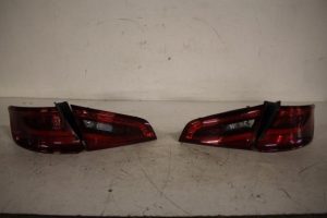 17810922 – 8V4945 – Achterlichtset links+rechts