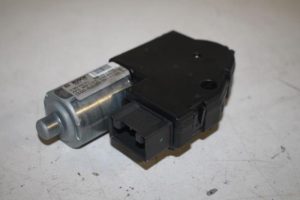 17804385 – 4L0959591 – Schuifdak Motor