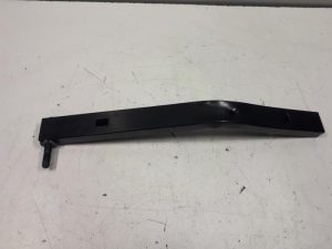 20484342 – 8K0805528A – Steun (diversen)