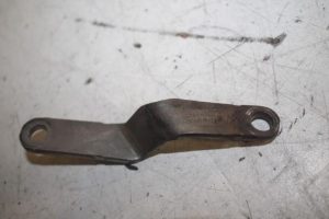 17806242 – 059145515B – Steun (diversen)