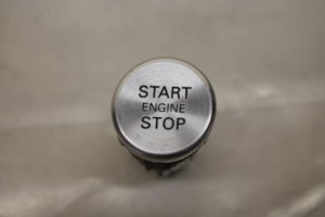 17799839 – 4H1905217A – Start/Stop schakelaar