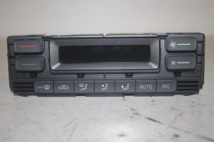 17809000 – 12E907044A – Climatronic Paneel
