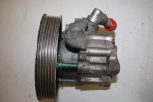 17829727 – 8E0145155 – Stuurbekrachtiging Pomp