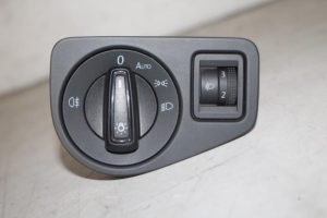 17831485 – 5G0941431AQWHI – Licht Schakelaar