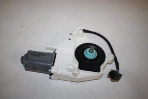 17821941 – 8K0959801A – Door window motor