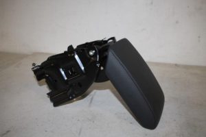 17822312 – 8K0864207C25D – Armleuning