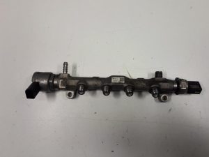 19648203 – 04L130089H – Kraftstoffverteiler
