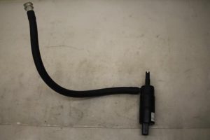 17796614 – 3B0955681A – Ruitensproeierpomp voor