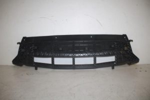 17807775 – 8R0807233 – Bumper onderplaat
