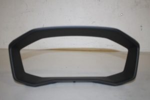 17817355 – 82A8571156PS – Kilometerteller sierlijst