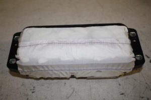 17814209 – 4G8880204E – Right airbag (dashboard)
