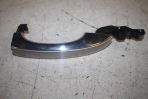 17808693 – 4H0837206B – Portiergreep 4Deurs rechts-voor