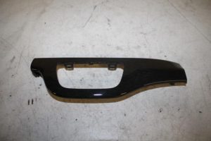 17821929 – 4M1853189RRQ8 – Dashboard sierlijst