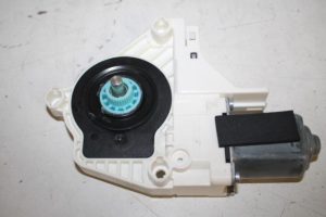 17803606 – 8K0959812A – Raammotor Portier