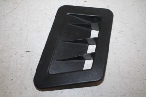 17808344 – 4H08191684PK – Lüftungsgitter hinten