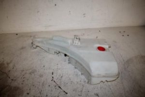 17814554 – 4M0955449D – Ruitensproeiertank voor