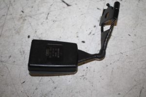 17812125 – 8R0857740C01C – Veiligheidsgordel Insteek midden-achter