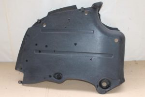 17791146 – 8E0825219E – Beschermplaat bodem