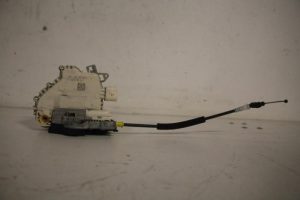 17810015 – 8J2837016E – Türschlossmechanik 4-türig rechts vorne