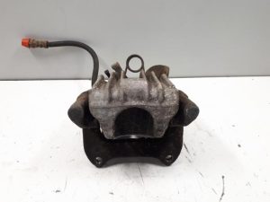 18588198 – 8E0615423G – Remklauw (Tang) links-achter