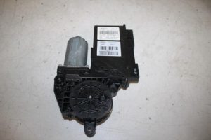17830352 – 4E0959801C – Door window motor