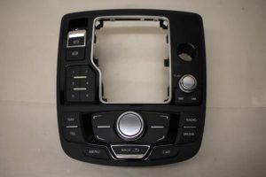 17795603 – 4G1919710 – Regeleinheit Multi Media