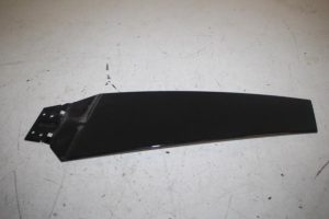 17810506 – 4G8853290Y9B – B-stijl sierlijst exterieur