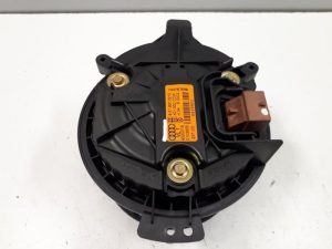 20347459 – 8E1820021E – Heizung Belüftungsmotor