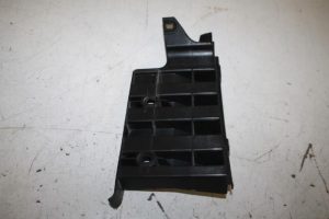 17815881 – 4F5807897B – Steun (diversen)