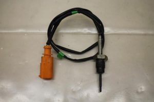 17798647 – 04L906088AD – Exhaust heat sensor