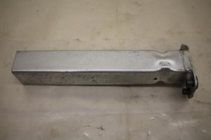 17799810 – 4H0806064E – Chassis bar, front