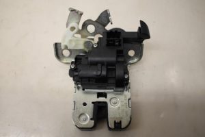 17796397 – 8K9827505A – Schließmechanik Heckklappe