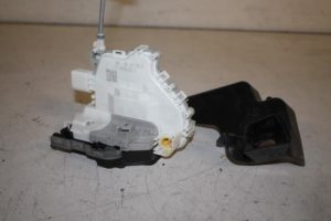 17830272 – 8X1837015B – Türschlossmechanik 4-türig links vorne