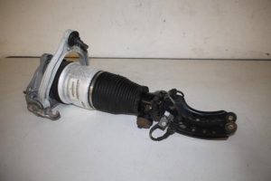 17826848 – 7L6412022T – Stoßdämpfer rechts vorne