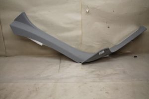 17798856 – 4H0864607KBC5 – Säulenverkleidung links hinten