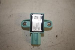 17805692 – 8K0955557C – Airbag Sensor