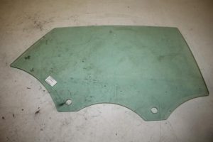 17819662 – 8W8845206 – Portierruit 4Deurs rechts-achter