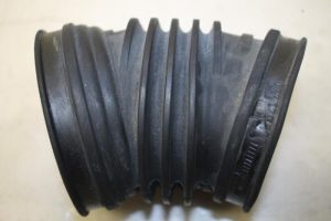 17796613 – 077129627L – Aanzuigslang Lucht