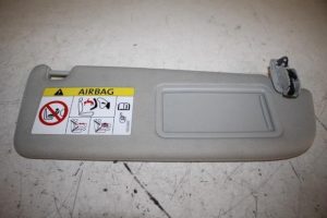 17812050 – 4G0857552CHF6 – Sonnenblende