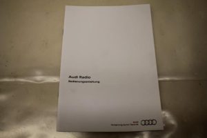 17798264 – 8V00042012 – Instructie Boekje