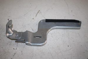 17811149 – 4G9864199A – Steun (diversen)