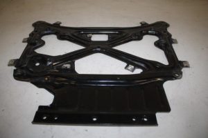 17819950 – 4M2399345C – Steun (diversen)