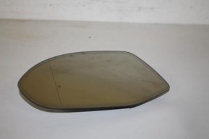 17817201 – 4G8857535E – Spiegelglas links