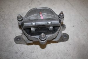17823351 – 8K0399151CN – Gearbox mount