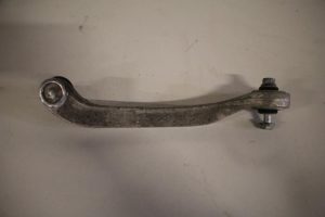 17825396 – 4E0407506B – Front upper wishbone, right