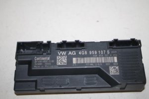 17818550 – 4G8959107S – Module achterklep motor