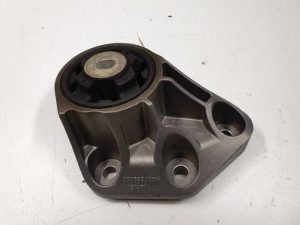 19796952 – 8E0599125L – Versnellingsbak Steun